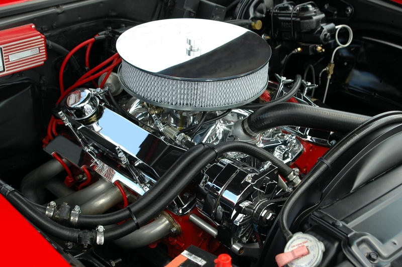 garagiste-LA VERDIERE-min_car-engine-1548434